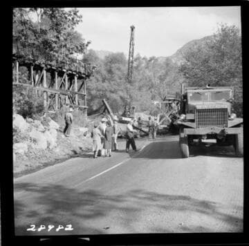Kaweah #2 - Miscellaneous views of Flume replacement