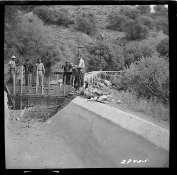 Kaweah #2, Flume 9 - Pouring outlet abutment