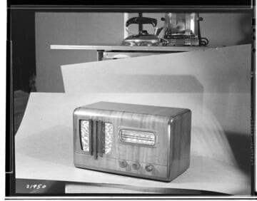 Radio on merchandise offer