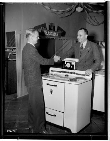 Edison Advertising Program - Fullerton "Treasure Hunt"