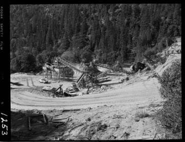 Big Creek - Mammoth Pool - Rock crusher