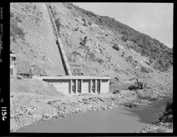 Big Creek - Mammoth Pool - General view of powerhouse