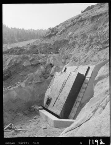 Big Creek - Mammoth Pool - Bypass gate