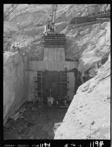 Big Creek - Mammoth Pool - Cofferdam closure