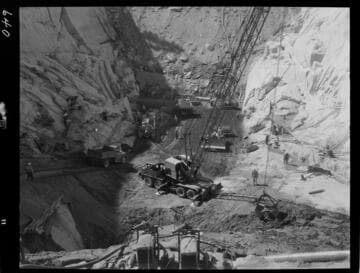 Big Creek - Mammoth Pool - General view of cutoff from upstream