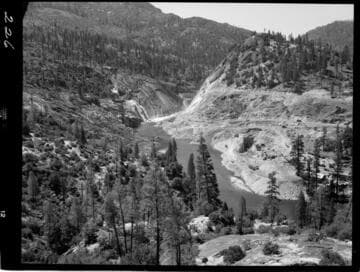 Big Creek - Mammoth Pool - General view of damsite from Daulton Creek road