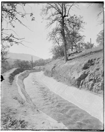 A view of a ditch full of water at Kaweah #2 Hydro Plant