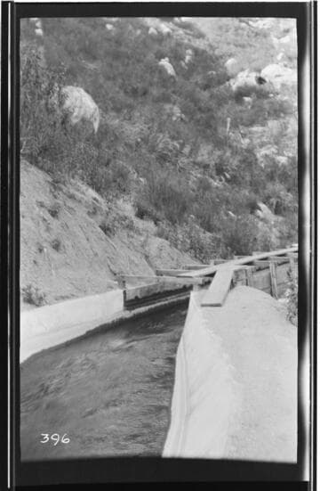 The flume and ditch at Tule Plant