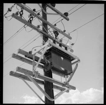 Palm Springs distribution line