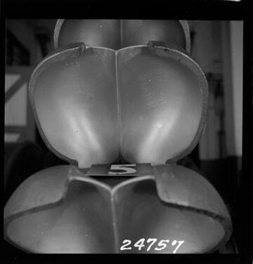 PH #2 - Unit #3 - photo of #5 Bucket RH