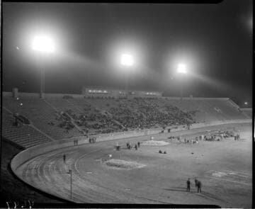 Outdoor lighting at stadium
