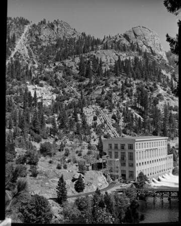 Big Creek Powerhouse #1 and penstocks