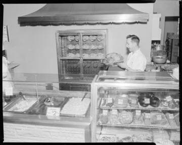 Deli counter