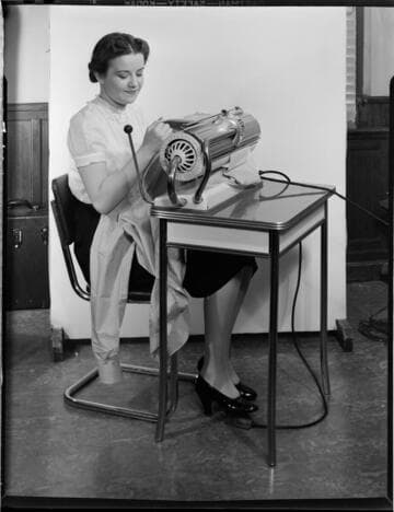 Ilse Clark and Easy Ironer