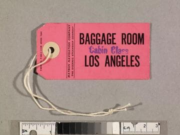 Baggage room cabin class Los Angeles