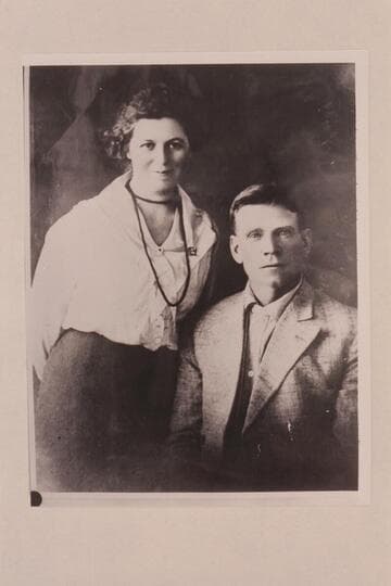 Rachel and Bert Loper's wedding picture, taken in 1922