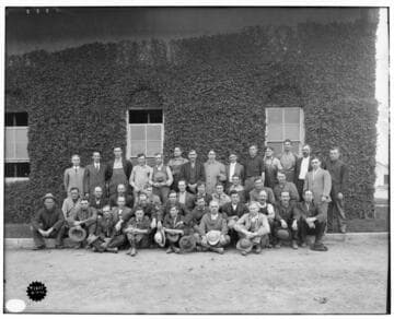 P1.1 - Group Portraits