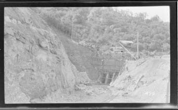The construction of the reservoir gates at Kaweah #3 Hydro Plant