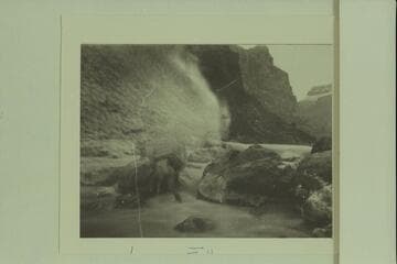 Portage of Lava Falls by Kolb brothers and Bert Lauzon. Copy of print in possession of Ellsworth Kolb