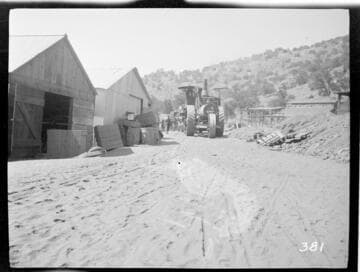 The Traction Engineering Freight Train during the construction of Tule Plant