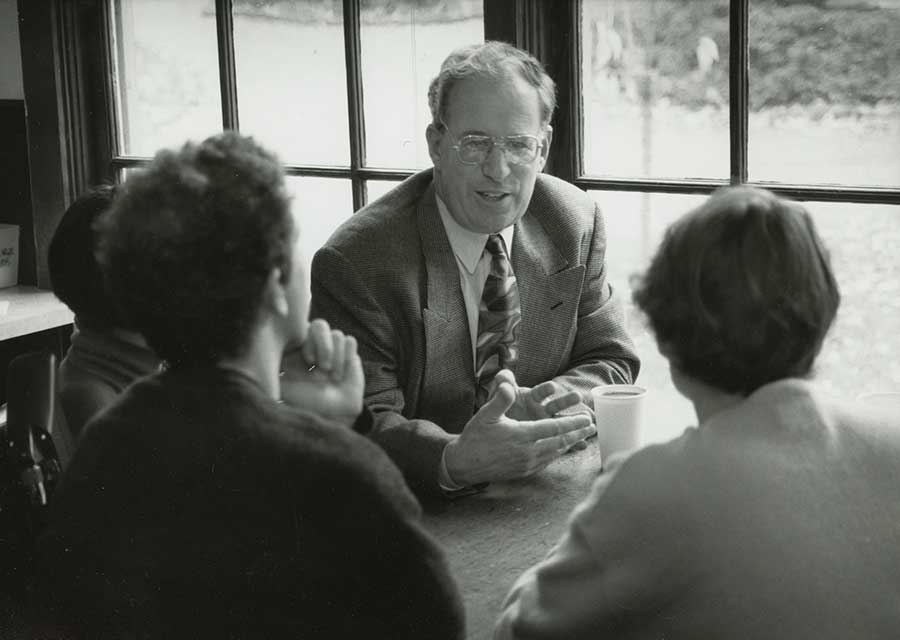 Koblik, in 1995, talking with students at Reed College, where he was president from 1992 to 2001. Photograph courtesy of Special Collections, Eric V. Hauser Memorial Library, Reed College. Koblik, in 1995, talking with students at Reed College, where he was president from 1992 to 2001. Photograph courtesy of Special Collections, Eric V. Hauser Memorial Library, Reed College.