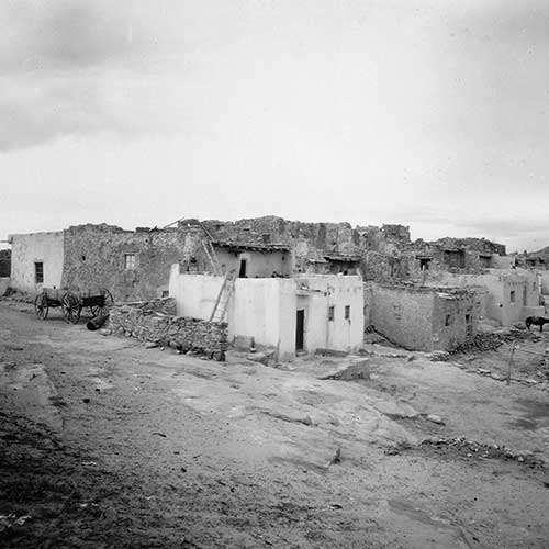 Black and white photo of the Pueblo of Laguna in New Mexico