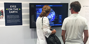 visitors in Mapel Orientation Gallery