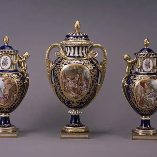 Sèvres lidded vase