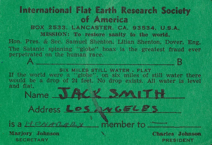 flat-earth-card.jpg
