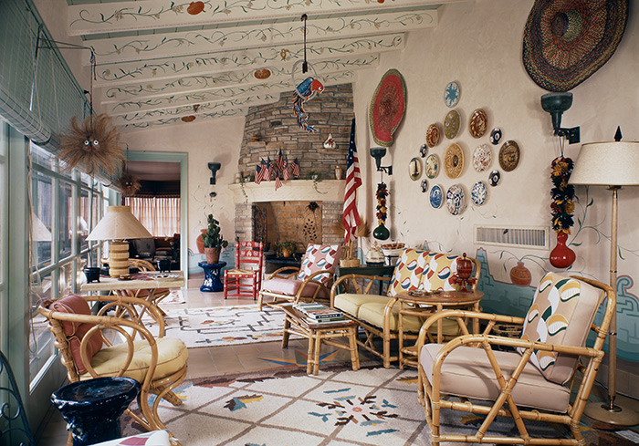 Sunroom, Argyle Campbell residence, San Clemente, California, ca. 1943. Color transparency, 5 x 7 in. The Huntington Library, Art Collections, and Botanical Gardens.