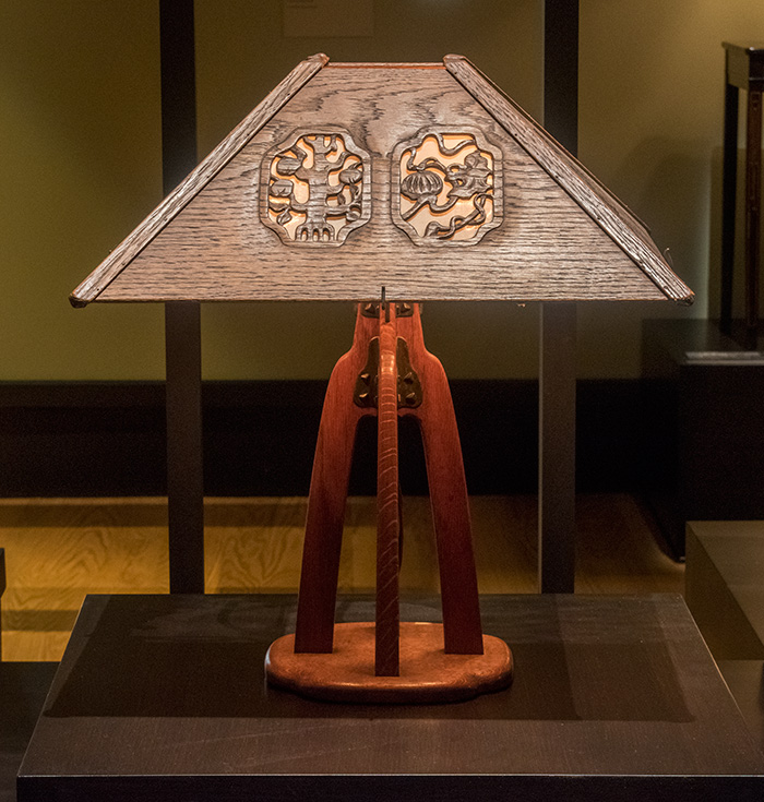 The Greenes’ attention to detail is legendary. This table lamp, made for the den of the Laurabelle A. Robinson house, is crafted from red oak and silk.